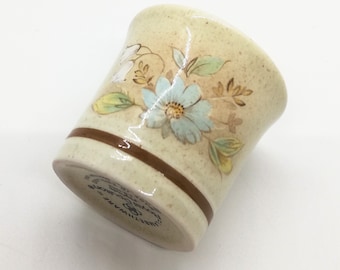 Royal Doulton Lambethware, Florinda, vintage Egg Cup, Royal Doulton China, vintage Kitchenware, vintage Egg Holder, Women vintage Gift