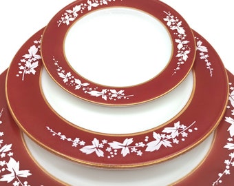 Hawthorn Berry, JAJ Pyrex, Coral Red, Claret, Pyrex Dinner Plates, Luncheon Plates, Vintage Side Plates, Tea Plates, Vintage Kitchenware