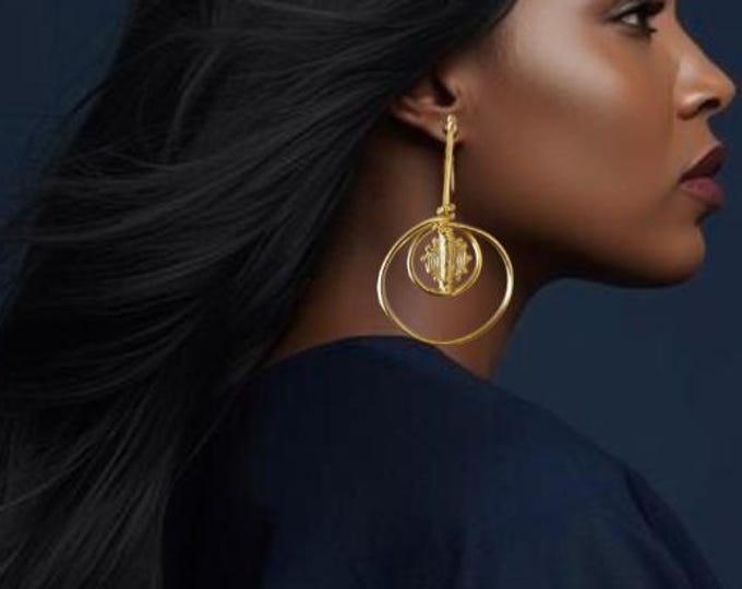 Gold-plated bronze earrings - Baoulé Weight Earrings - Authentic craftsmanship - Ethnic jewelry - NYAMEYE