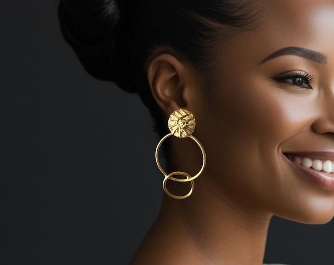 Gold-plated bronze earrings - Baoulé weight earrings - Authentic craftsmanship - Ethnic jewelry - NAIMA