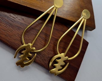 Gilded bronze dangle earrings - GYE NYAME