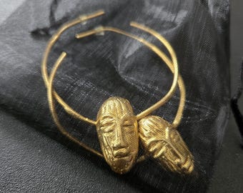 Gold-plated bronze hoop earrings with mask - ABENA