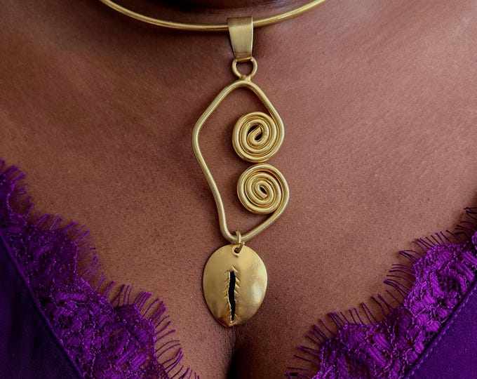Gold-plated bronze choker necklace - ethnic necklace - AMEYO