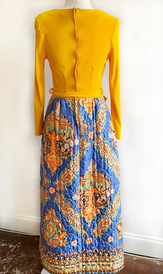Vintage 1970s 70s Dayglo Quilted Paisley Maxi Dre… - image 4