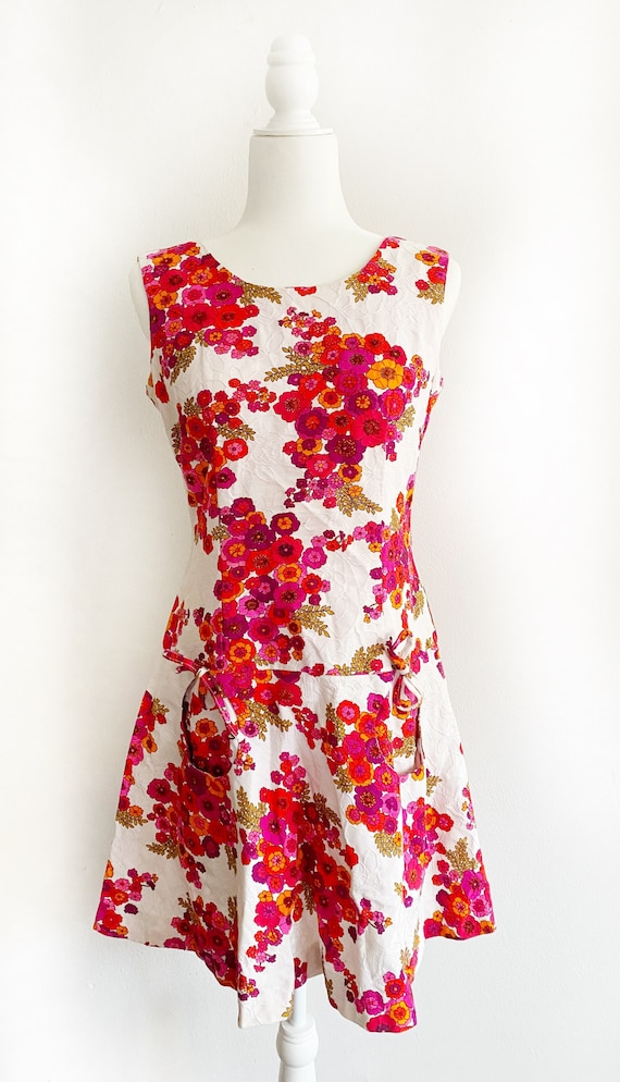 Vintage 1960s 60s Dayglo Floral Textured Barkclot… - image 2