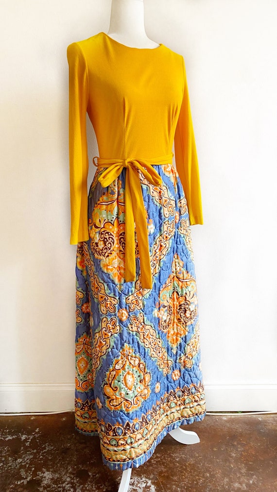 Vintage 1970s 70s Dayglo Quilted Paisley Maxi Dre… - image 2