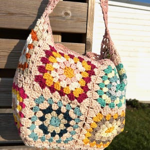 Granny Square Crochet Beach Bag Pattern: Easy Beginner Project (PDF Pattern)