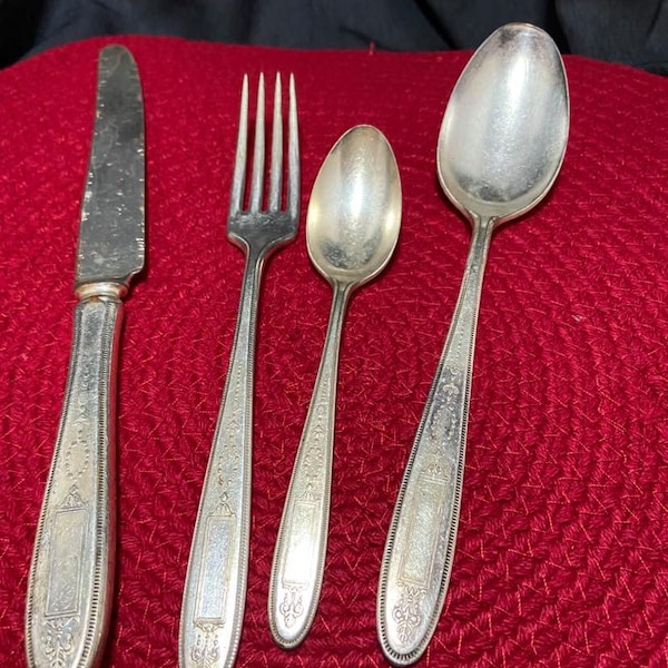 Community Plate Grosvenor Flatware