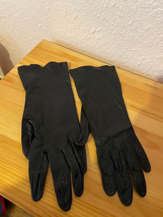 Hand Cut Ladies Leather Gloves - image 1