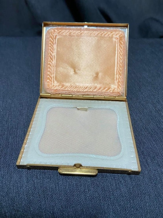 Silver and Gold Mirrored Compact - image 4