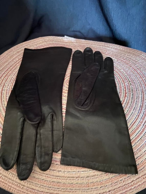 Miss Aris Mid-Length Brown Leather Gloves
