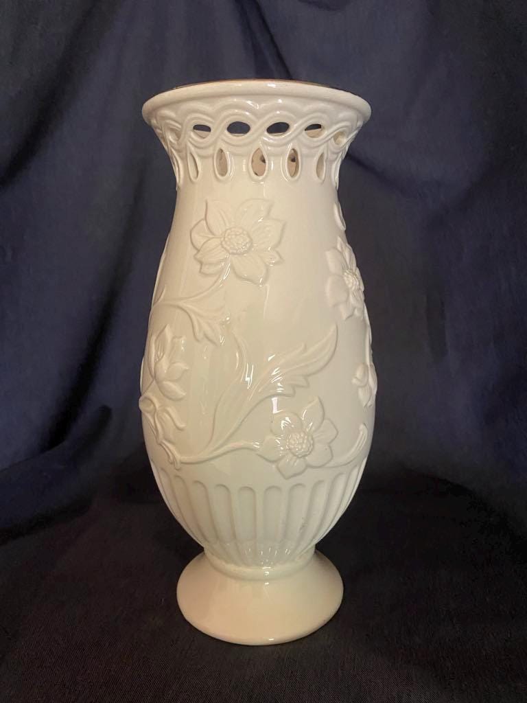 Lenox Vase Lenten Rose - Etsy