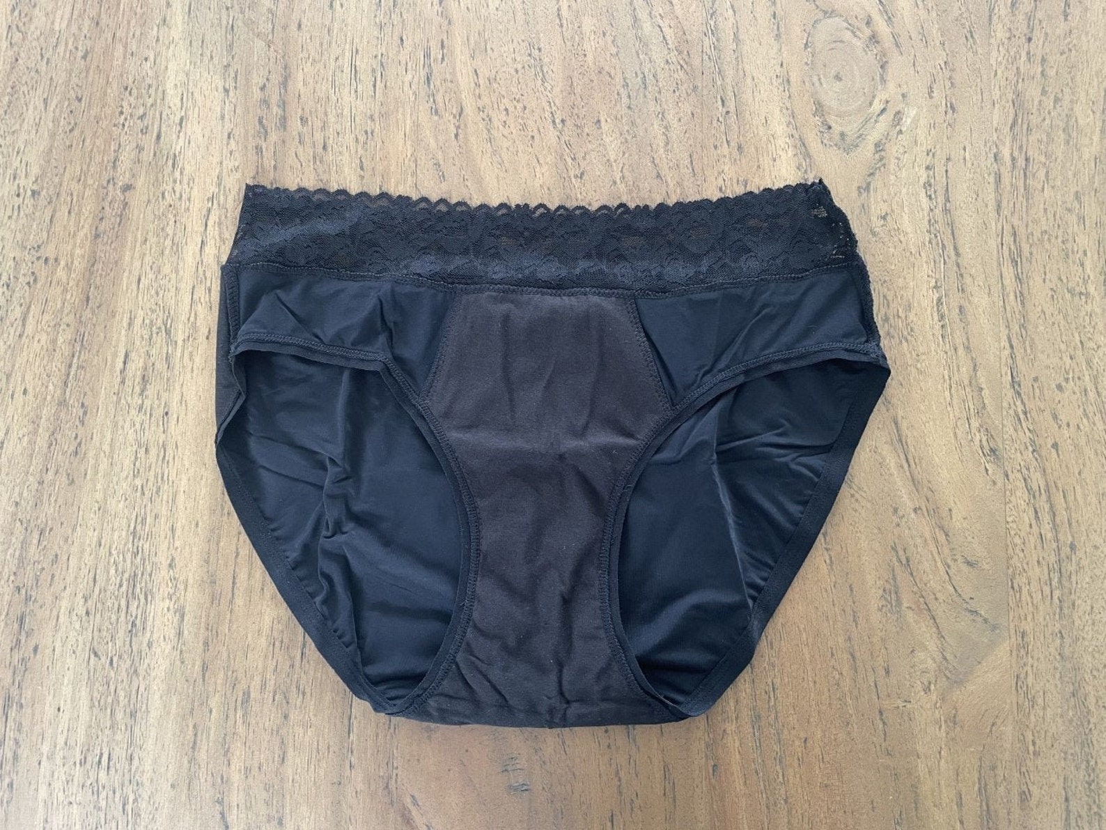 LUXE BIKINI LACE Period, Postpartum & Incontinence Panties for Full