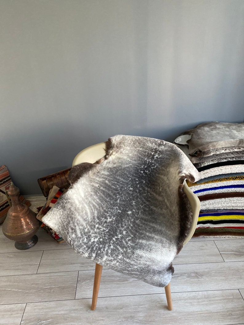 Natural sheepskin Genuine leather,Home Decor,Wool fur floor rug,Pattern Sheepskin Rug,100x70 cm
