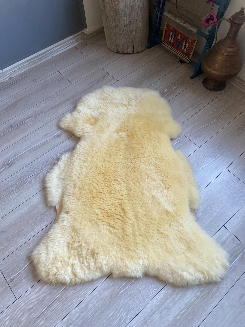 Medical Sheepskin, Australian Sheepskin Rug, Organic Shearling, Baby Underlay, Soft Bed Pad, Natural Sheepskin image 5