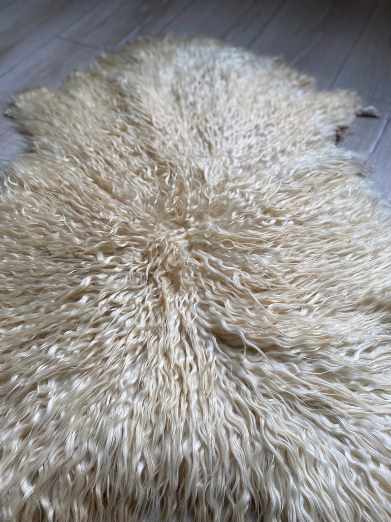 Set of 2, Natural curly sheepskin, Genuine sheepskin, upholstery sheepskin, chair cover sheepskin, Home decor, mohair sheepskin, 85x65 cm image 8