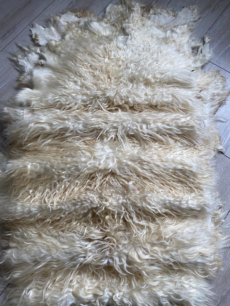 Set of 2, Natural curly sheepskin, Genuine sheepskin, upholstery sheepskin, chair cover sheepskin, Home decor, mohair sheepskin, 85x65 cm image 4