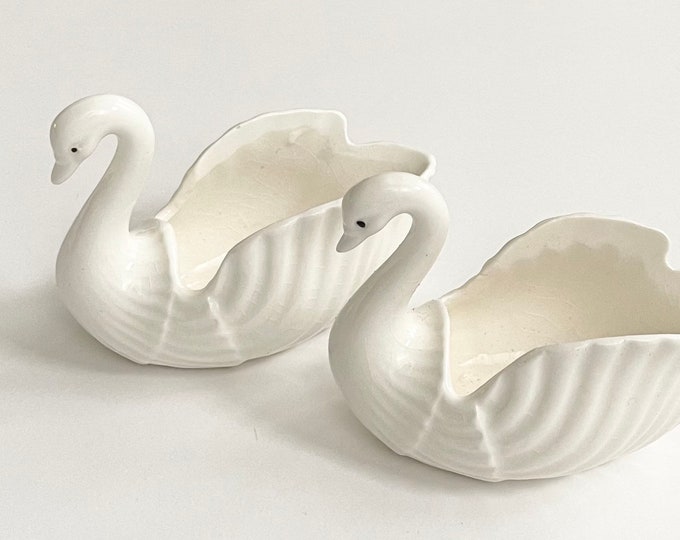 Small Porcelain Swan Planters Vintage Valentines Love Home Decor White Succulent Pot Planter White Pair of Two Swan Birds