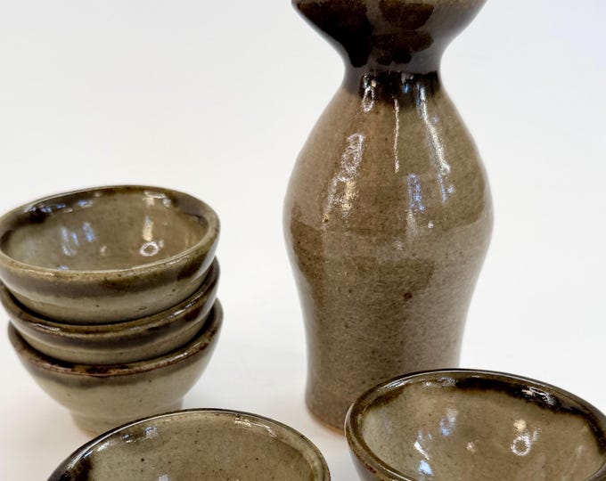 Vintage Pottery Sake Set 5 Sake Cups Sake Carafe Neutral Two Tone Brown Beige Earth Tone Ceramic Pottery Sushi Date Night