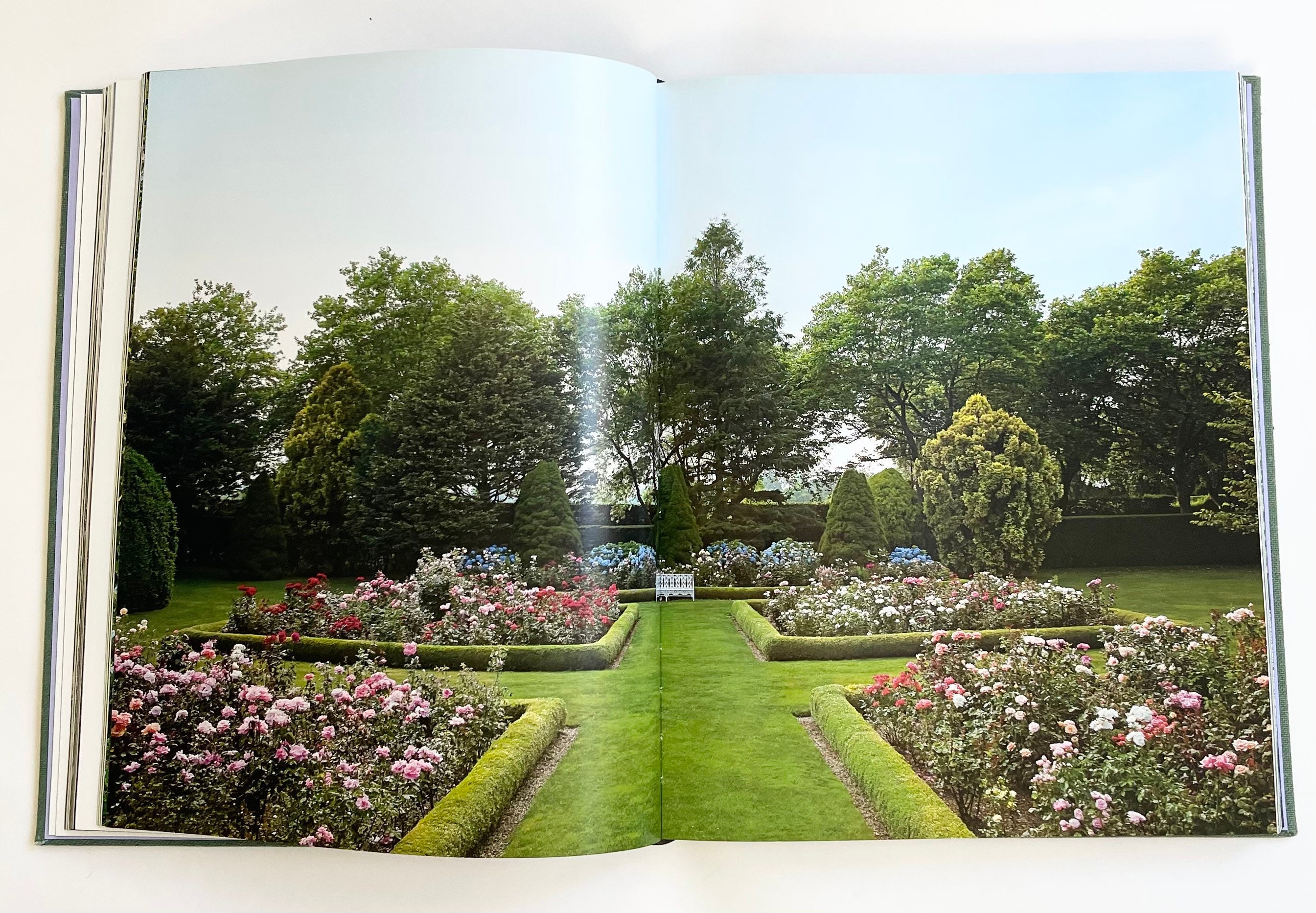 Assouline Hamptons Gardens Book Coffee Table Book 2011 Assouline ...