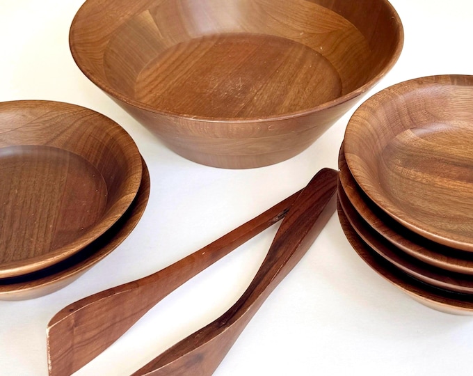 Black Walnut Wood Salad Bowl Set Vintage Made in USA Mid Century MCM Style Kustom Kraft Set of 6 Salad Bowls Serving Bowl Tongs Dining Table