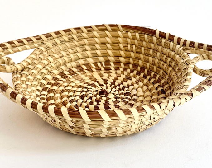 Vintage Charleston Sweetgrass Basket Two Looped Handles Handmade Handwoven Southern American Gullah Folk Art Bread Basket Fruit Basket
