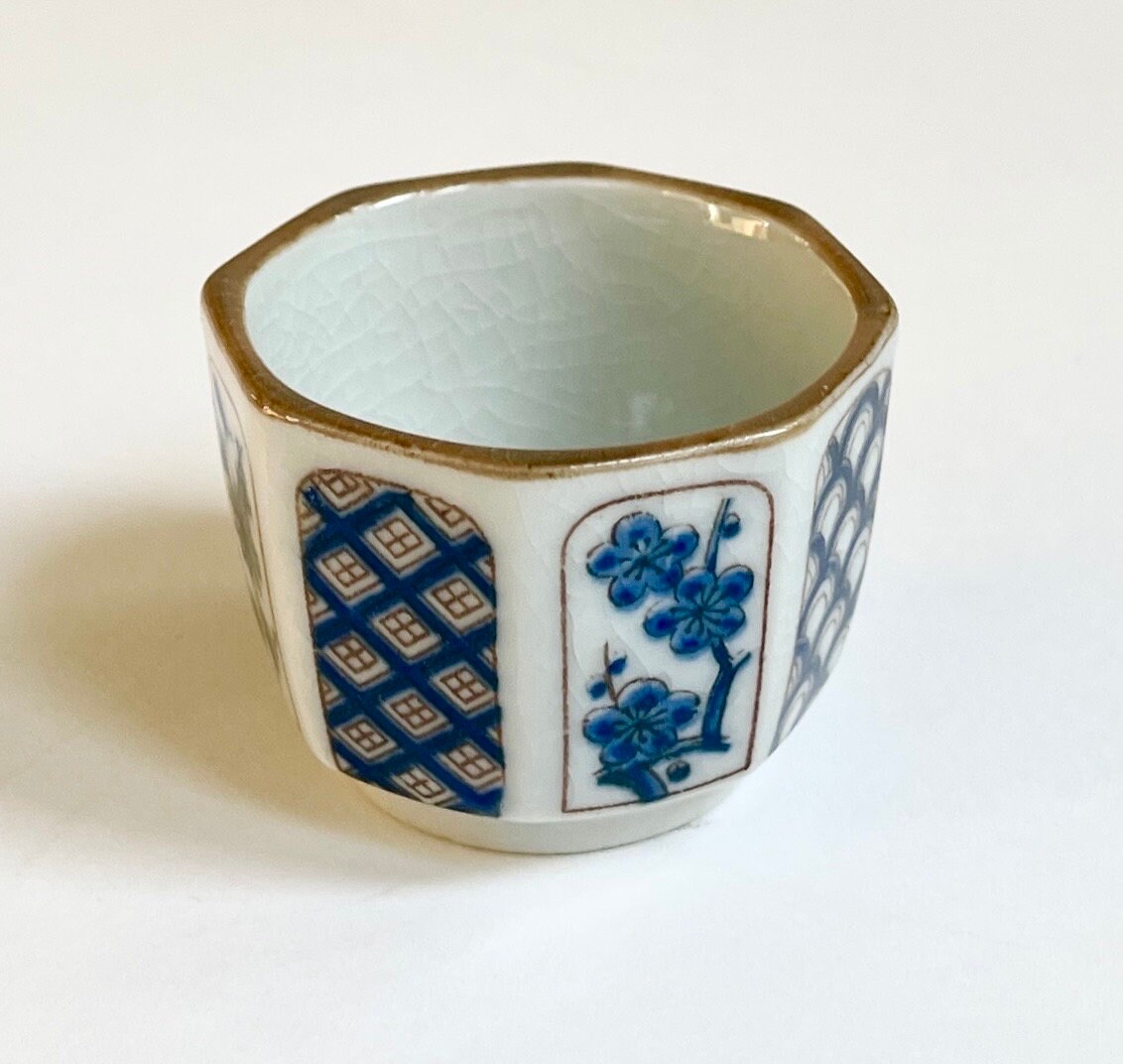 OMC Japan Sake Set Sake Glasses Sake Carafe Vintage Japanese Blue White