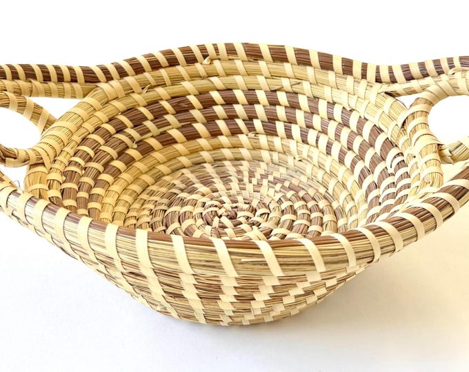 Vintage Charleston Sweetgrass Basket Two Looped Handles Handmade Handwoven Southern American Gullah Folk Art Bread Basket Fruit Basket