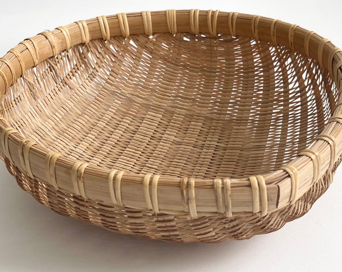 Leaf Shaped Bread Basket Gathering Basket Wicker Basket Vintage Handwoven Boho Home Table Decor Beige Woven Baskets