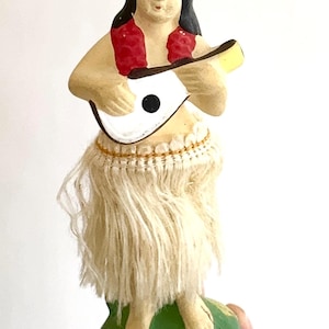 Vintage Hula Girl Nodder Hawaiian Hawaii Souvenir Mid Century Made in Japan Hand Painted Chalkware Ukulele Hawaiiana Dashboard Bobber