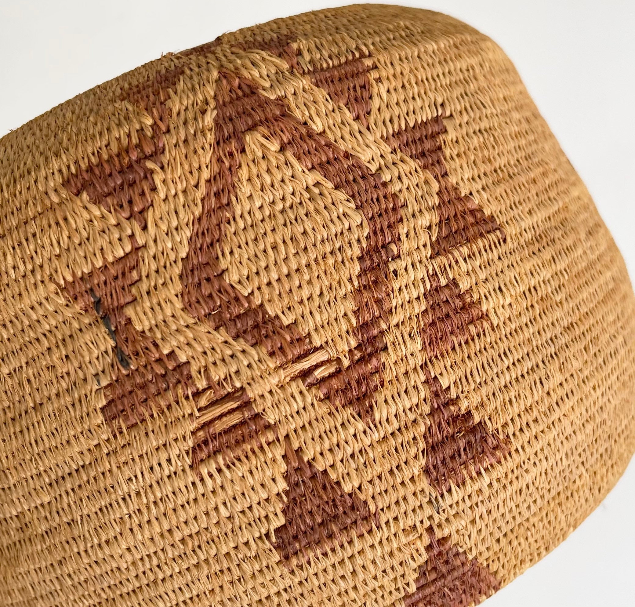 Antique Native American Basket with Lid Lidded Extremely Fine Delicate