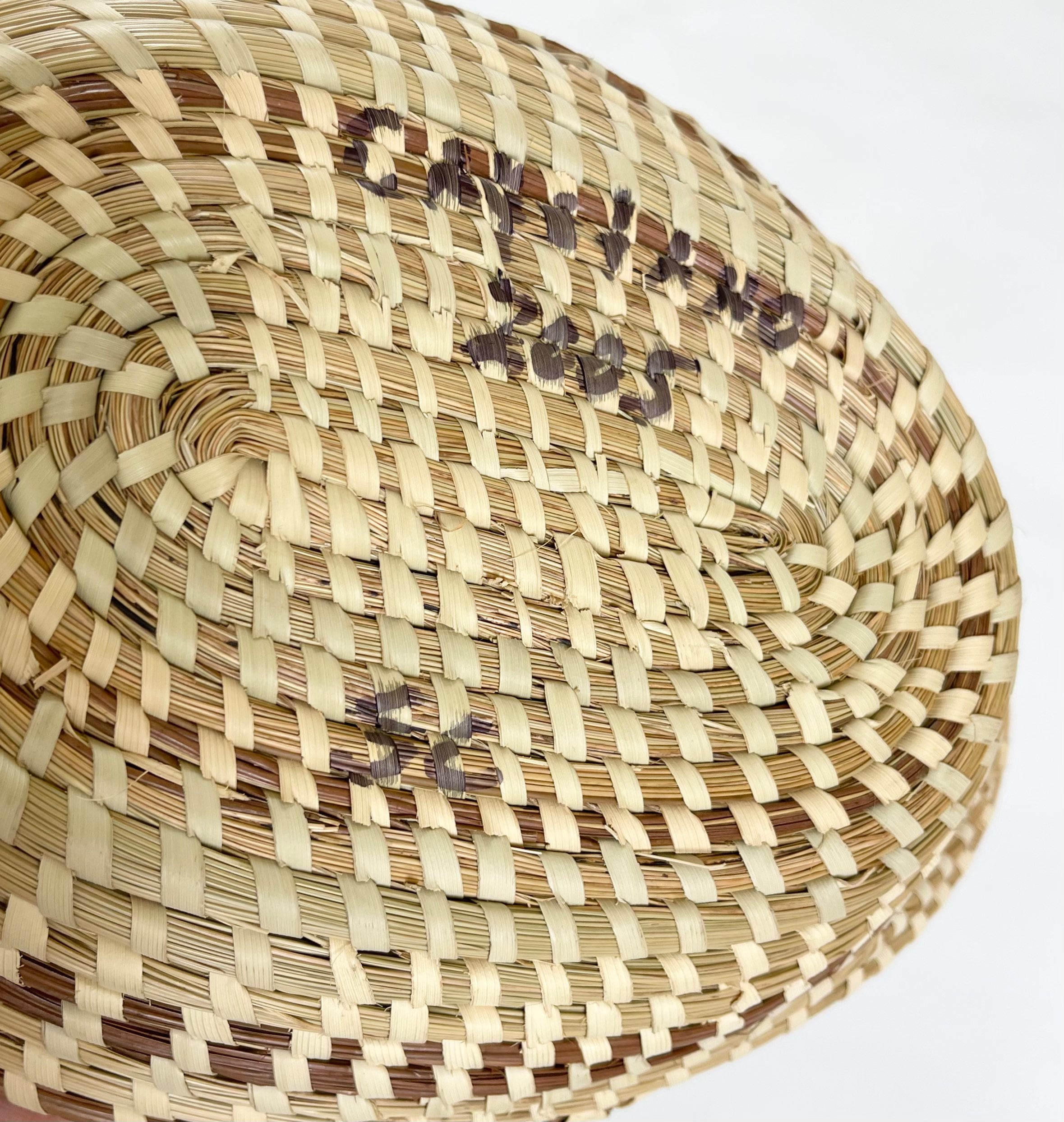 Signed Charleston Sweetgrass Basket Signed Handmade Vintage Handwoven