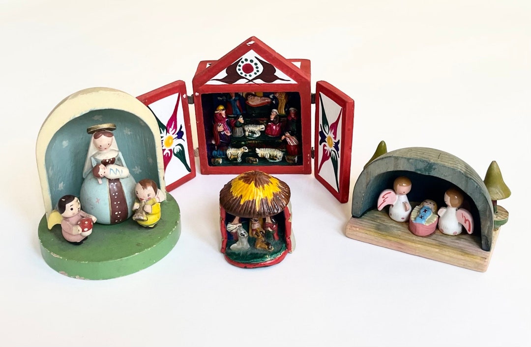 Folk Art Nativity Set Wooden Scene Diorama Retablo Handmade Wood Italy Italian Peru Peruvian