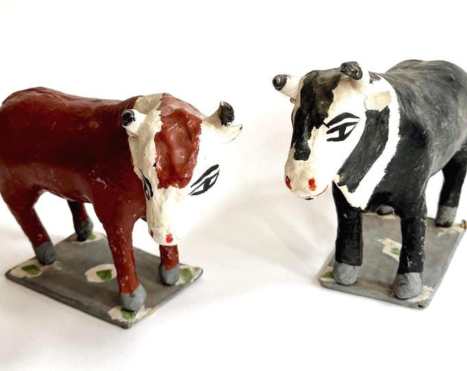 Vintage Folk Art Paper Mâché Cow Figures Hand-Painted Animal Sculpture