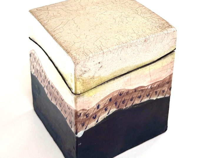 Vintage Neutral Raku Studio Pottery Box Artist Signed Murray