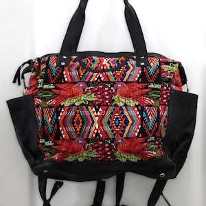 Bolsa conversível guatemalteca | 100% couro integral Huipil vintage | Mochila e bolsa tiracolo exclusivas | Feito à mão por artesãos