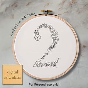 Patrón de bordado a mano con el número 2 de flores para bastidor de 6 y 4 pulgadas; patrón digital floral caprichoso, descarga instantánea con guía de puntadas y colores