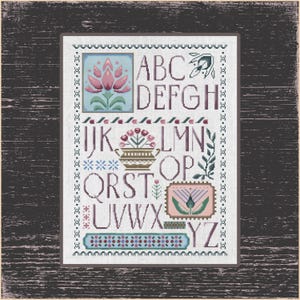 Korsstygnsmönster med blommigt alfabet - Livfullt exempelmönster för heminredning, Färgglad blommig ABC-korsstygnsdesign - Livfullt exempelmönster
