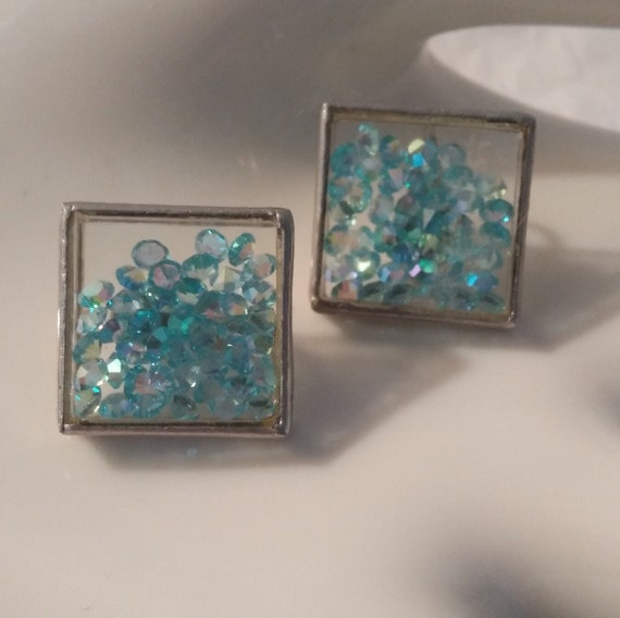 Vintage 1980's Clear Glass Box Clip-on Earrings F… - image 7
