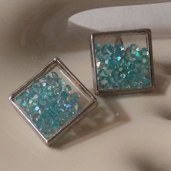 Vintage 1980's Clear Glass Box Clip-on Earrings F… - image 4