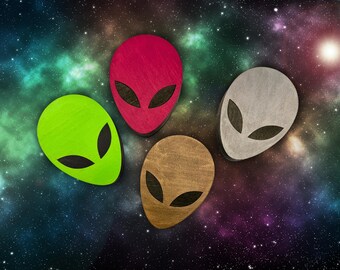 Alien Trinket Box - Wood Jewelry Stash Box with Magnetic Lid