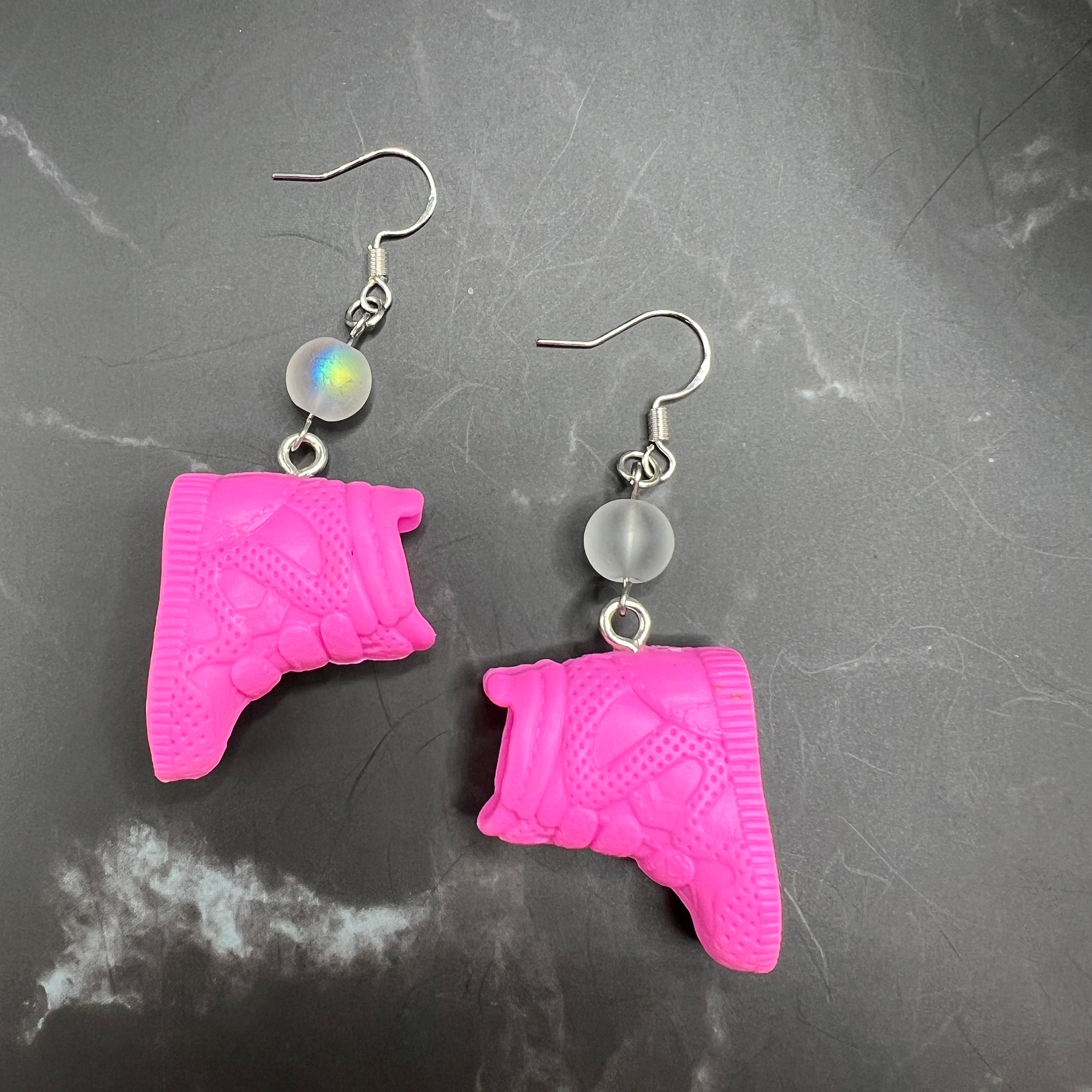 10 Barbie Earrings (Just Like the Ones in the Movie!) | ehow