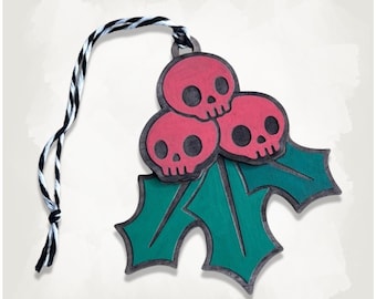 Horror Skull Holly Berry Spooky Creepmas Ornament