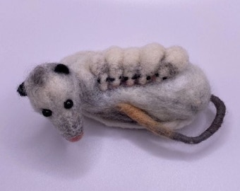 Needle felted wool opossum with babies on back, carrying a baby, rodent, tails, cute, handmade gift, Mother's Day, mom kids,Father's Day,dad