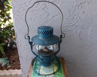 Dietz No. 999 NYCS Railroad Lantern New York Central Kerosene