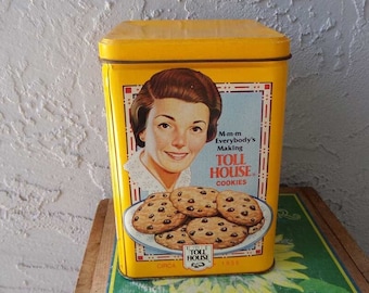 Nestle Toll House Cookies tin can, vintage cookie tin, Nestle tin can, toll hose cookies tin can, vintage tin can