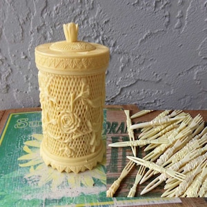 Cocktail forks, plastic cocktail forks with holder, vintage cocktail picks, appetizer picks, Hors D&#39;oeuvre picks, white cocktail forks