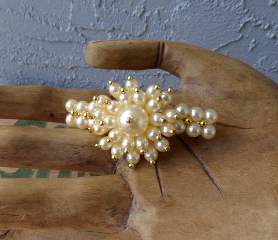 Vintage faux pearl barrette, vintage barrette, we… - image 2