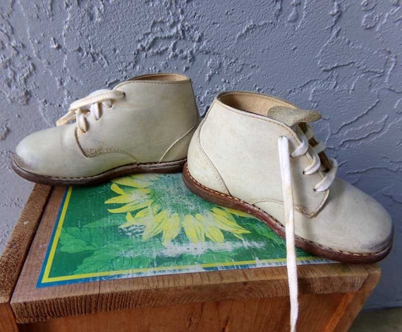 Jumping Jacks white hard leather baby shoes, Baby… - image 10