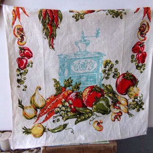 Vegetable tea towel, vintage linen tea towel, garden vegetables tea towel, vintage tea towel, linen tea towel